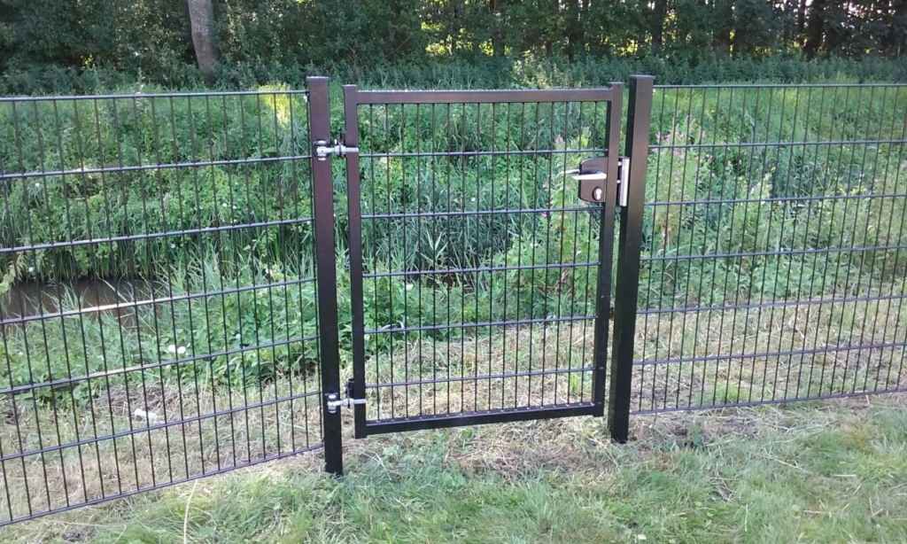 Zwembad De Wispel dubbelstaafmat toegangspoort